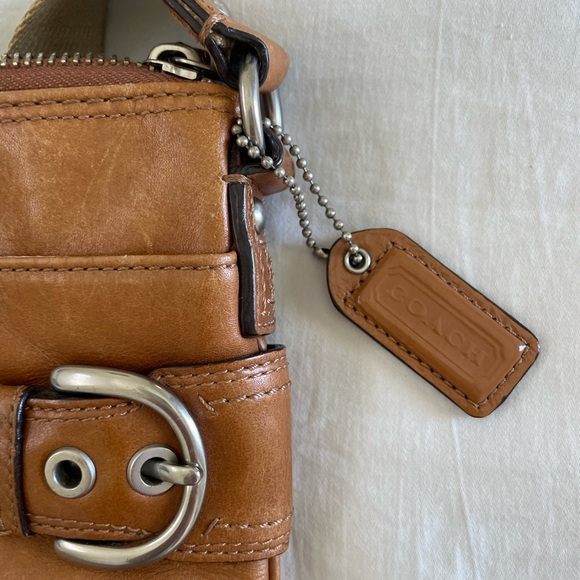 Coach Bags Coach Leather Sling Crossbody Purse Poshmark